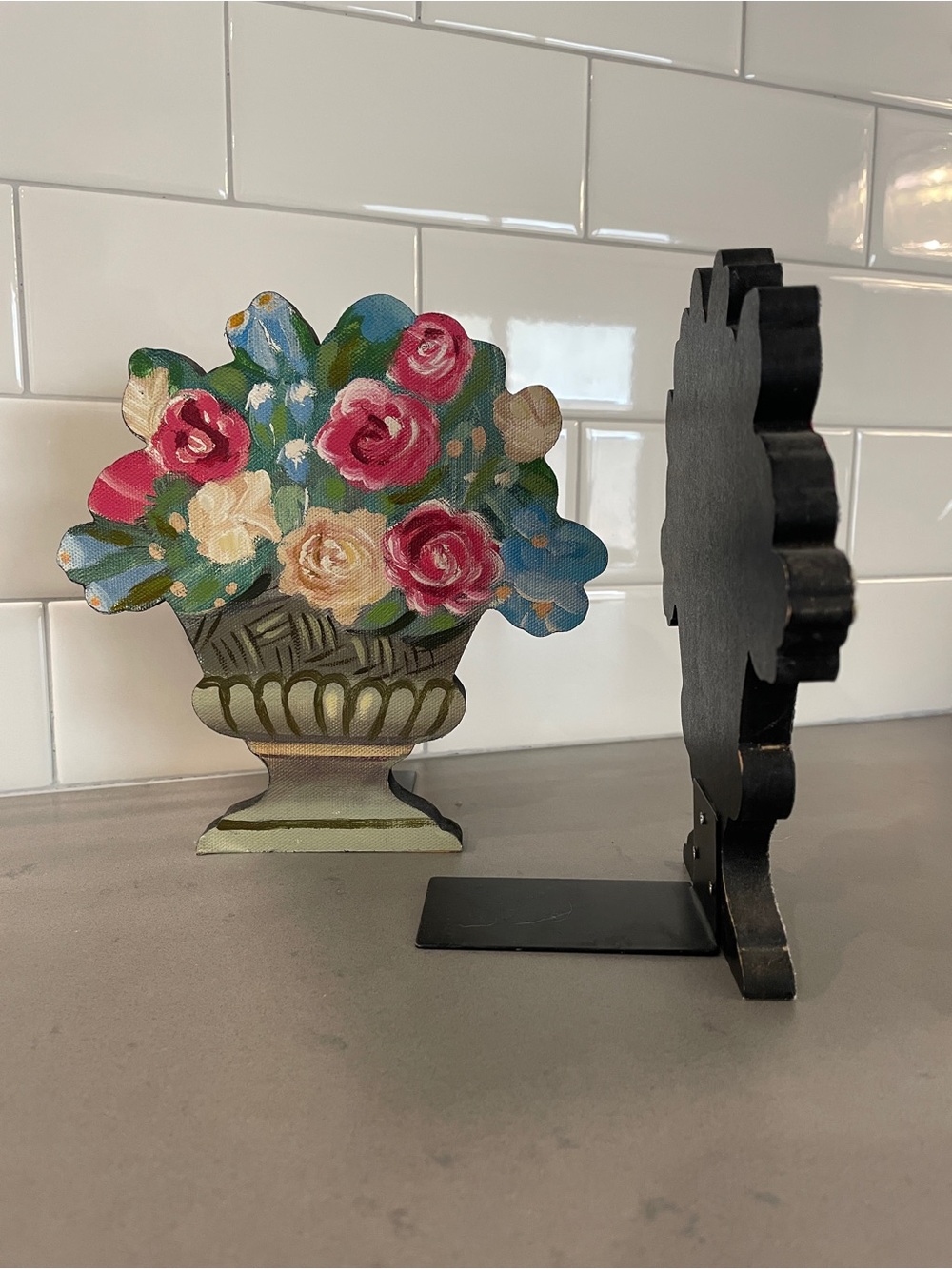 Two’s Company Book Ends / Flower Bouquet